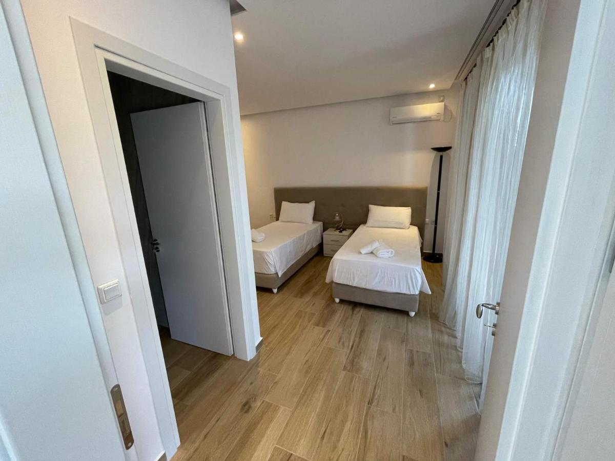 Helen Apartments Lukovë Eksteriør billede